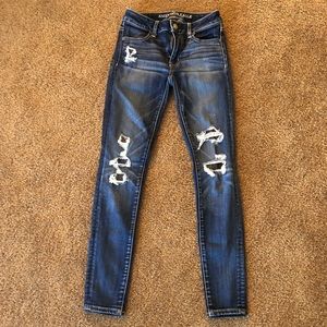 American Eagle Super Stretch Distressed Jegging